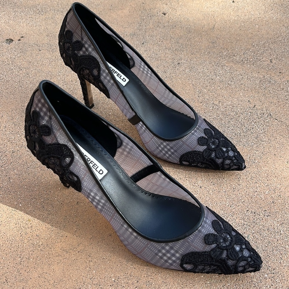 Karl Lagerfeld Paris Black Mesh Lace Rey 2 Sexy Heel Pump Womens Size 9 M - Picture 2 of 12